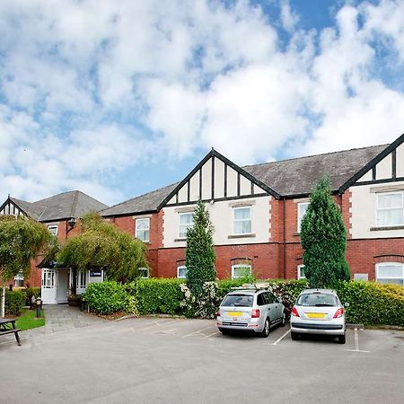 Travelodge Warrington Lowton Zewnętrze zdjęcie