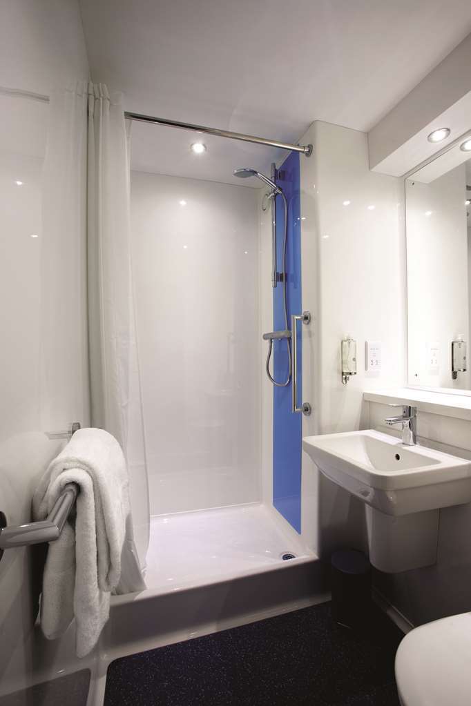 Travelodge Warrington Lowton Pokój zdjęcie